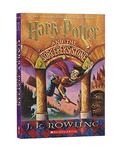 Harry Potter and the Sorcerer's Stone (Paperback, 2008, Scholastic)